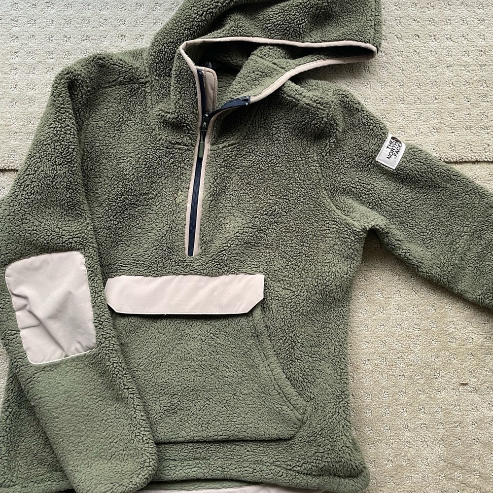 North Face Pluff quarter zip hoodie